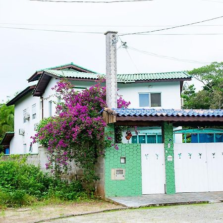 Linda Casa Com Lazer A 500M Da Praia Guaratuba Sp ベルチオガ エクステリア 写真