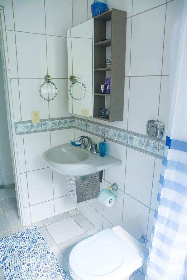 Linda Casa Com Lazer A 500M Da Praia Guaratuba Sp ベルチオガ エクステリア 写真